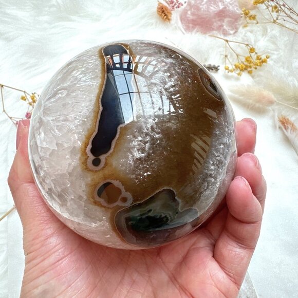 Gorgeous Large Agate Sphere with Druzy - Picture 10 of 10